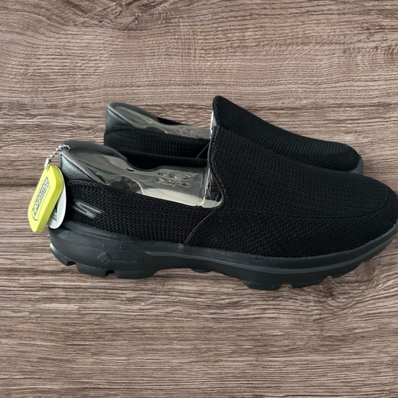 Men’s Skechers Go Walk Evolution Ultra Black Slip on Sneakers, Size 9.5. NIB! - Picture 10 of 10